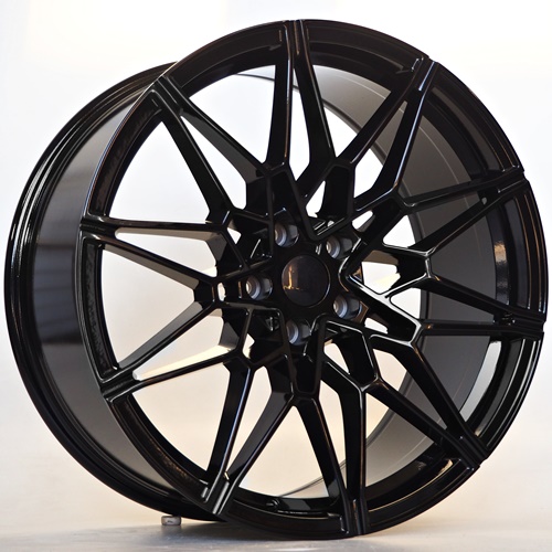 Ratlankis Venus 9,5X19 5X120 ET40 72,6 Black – tootefoto