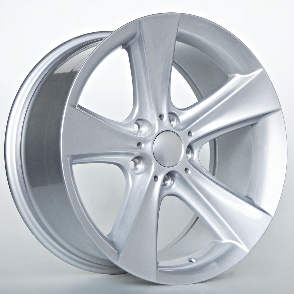 Ratlankis Vortex 8,5X18 5X120 ET20 74,1 Silver – tootefoto