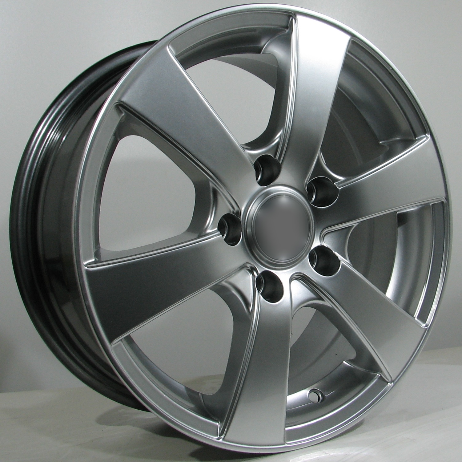 Ratlankis 4R Zunda 6.5X15 5X112 ET35 73.1 HS – tootefoto